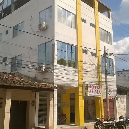 Hotel Alma Trinidad Exteriör bild